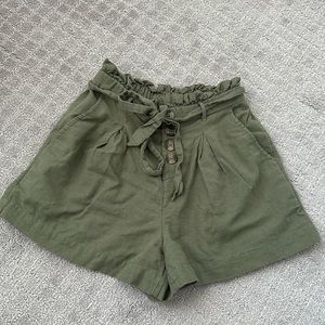 Linen shorts